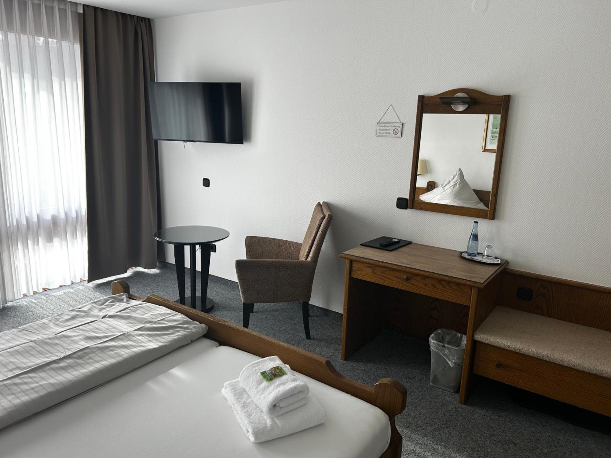 Landhotel Sonnenbühl Exterior foto